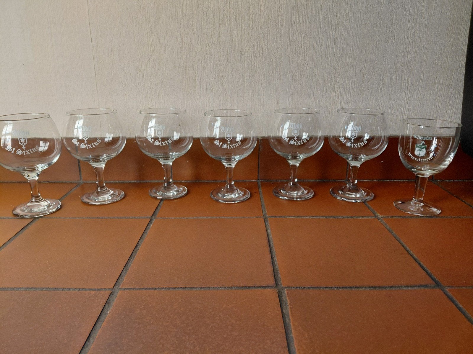 diverse glazen te koop waaronder 7 Westvleteren, Enlèvement
