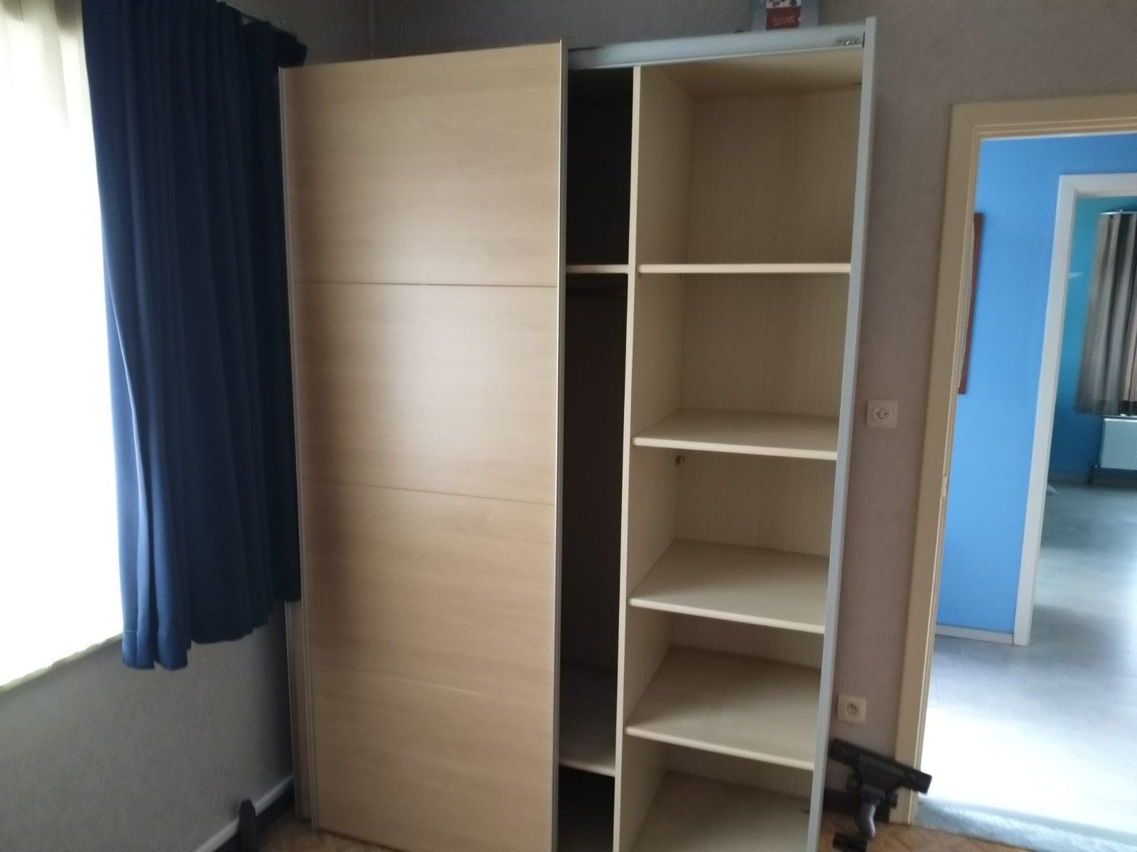 Armoire, Maison & Meubles, Chambre à coucher | Chambres à coucher complètes, Enlèvement, Comme neuf