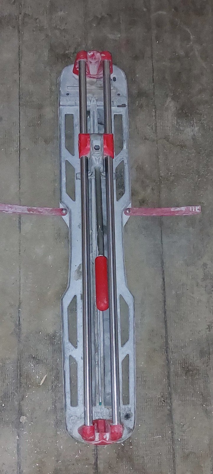 tegelsnijder Rubi 63 cm, Bricolage & Construction, Outillage | Ponceuses, Enlèvement, Utilisé