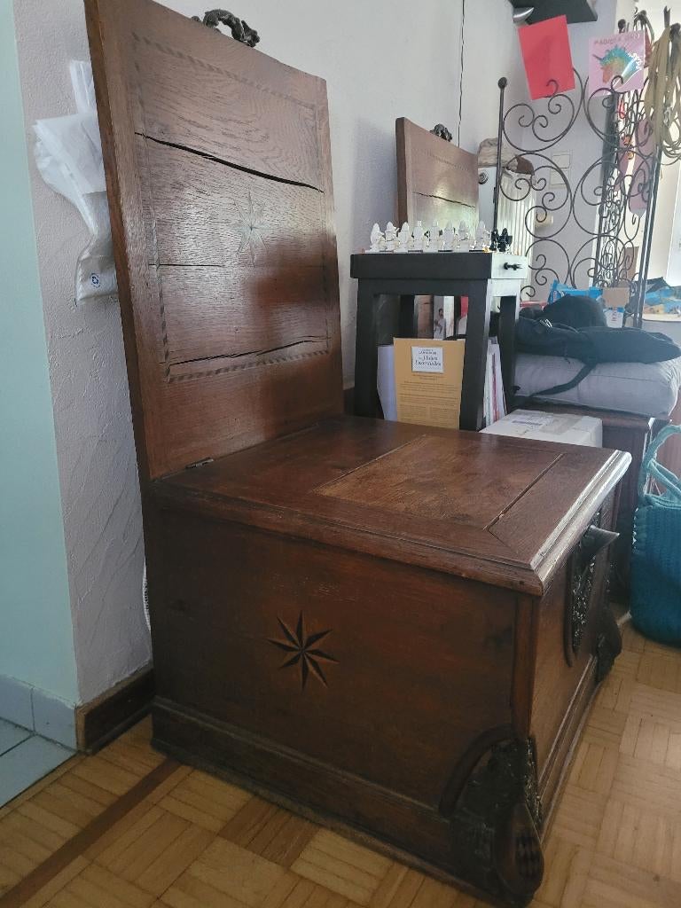 Meubles coffre antiquités x2, Enlèvement
