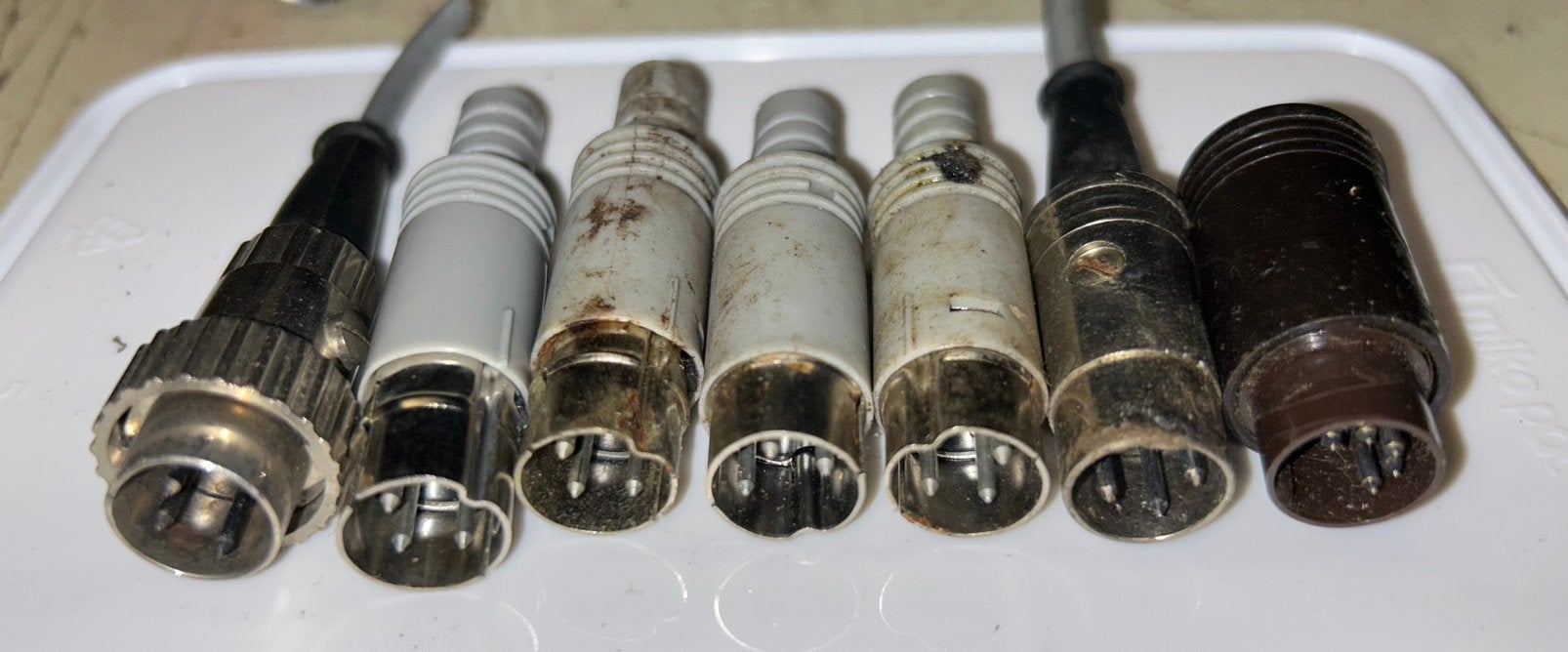 Lot oude audio stekkers, Ophalen of Verzenden