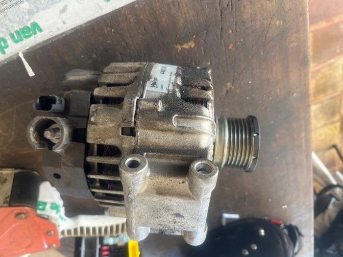 Dynamo van een Peugeot 207, Auto-onderdelen, Gebruikt, -, -, Ophalen of Verzenden