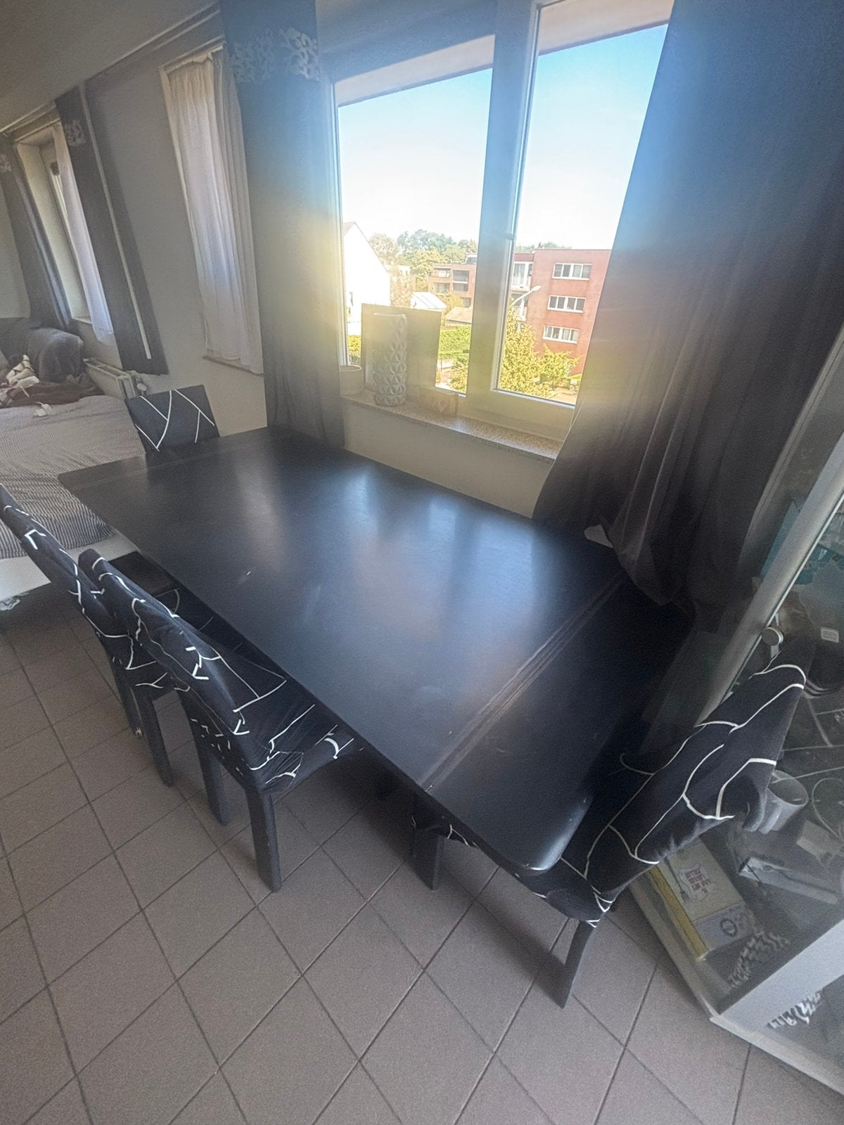 Eettafel, Ophalen
