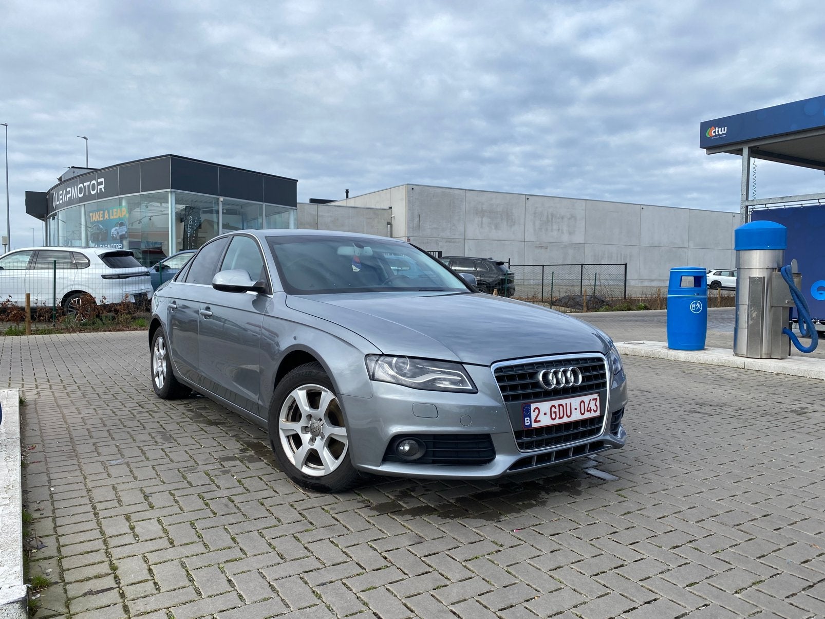 Audi A4 2009 2.0 TDI, Voorwielaandrijving, Zwart, 4 cilinders, A4