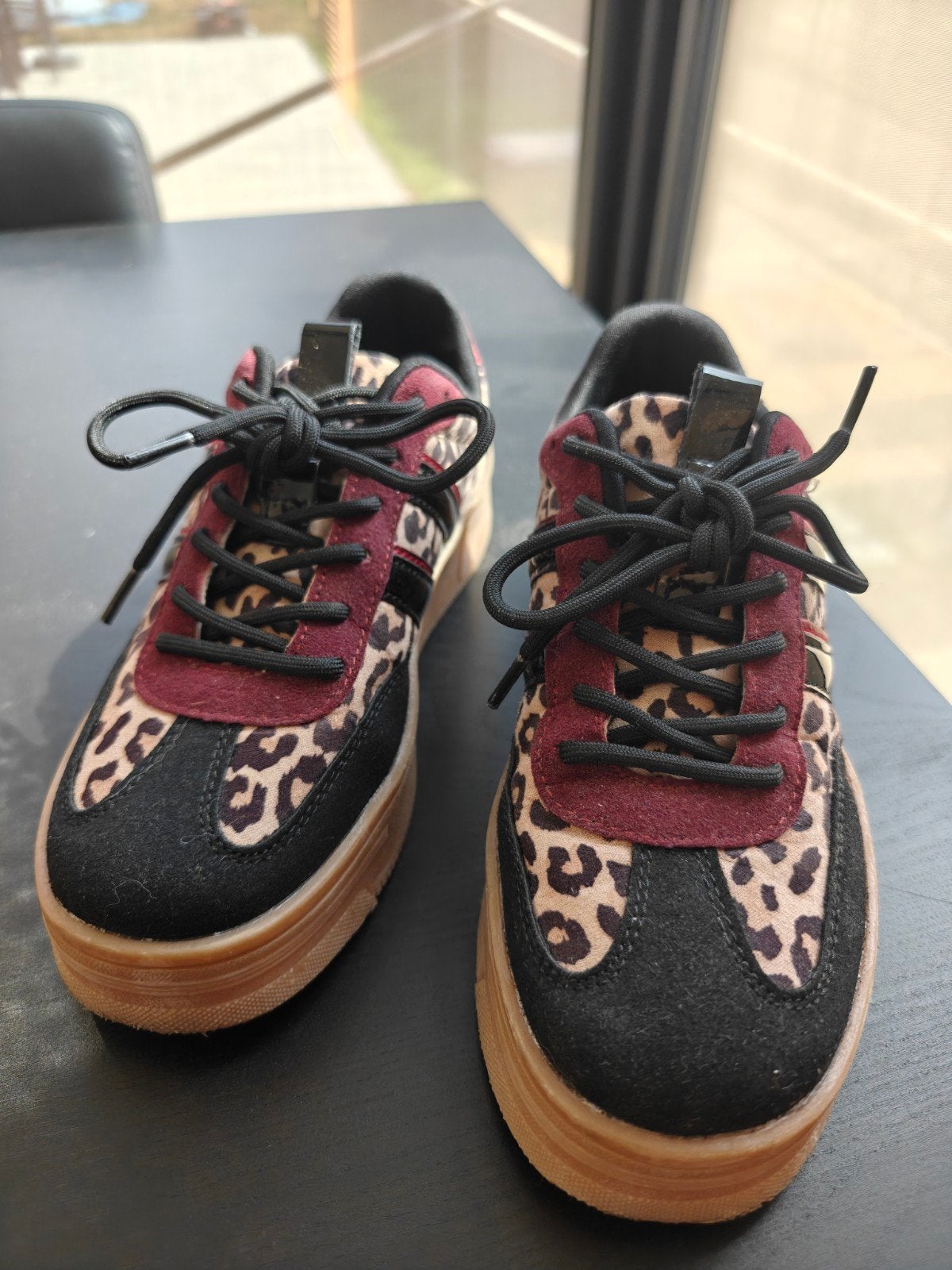 sneakers posh, Ophalen of Verzenden, Sneakers