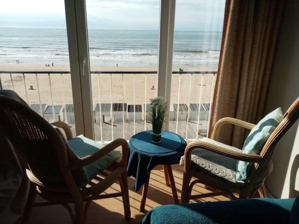 Studio 4p, balcon vue mer, wifi, bien équipé, confortable, Vacances, Propriétaire