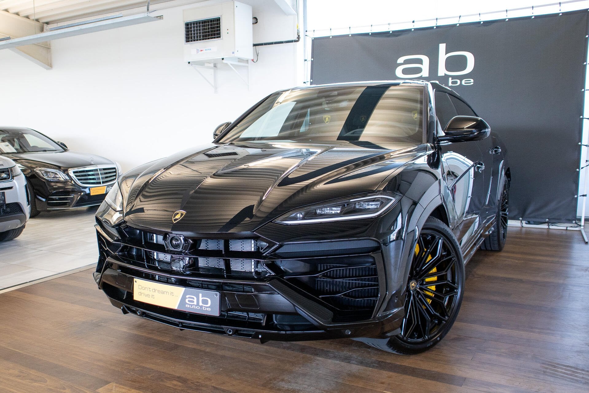 Lamborghini Urus SE 800PK FULL OPTION, 23", PANO, 3D BANG &, Autos, 0 kg, Euro 6, 0 kg, Noir