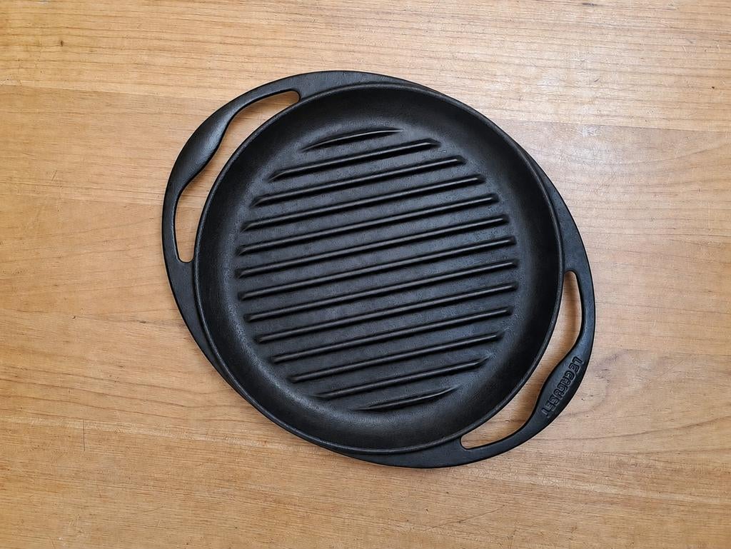 Vintage Le creuset grillpan/grillplaat Ø26 – Gietijzer, Huis en Inrichting, Keuken | Potten en Pannen, Gietijzer, Ophalen