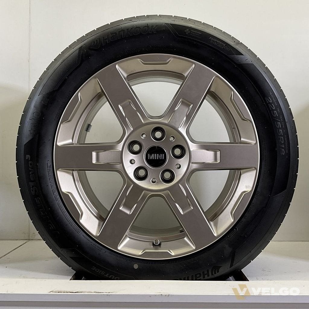 MINI COUNTRYMAN U25 944 SET VELGEN + ZOMERBANDEN 18 INCH, Autos : Pièces & Accessoires, Pneus et Jantes, Véhicule de tourisme