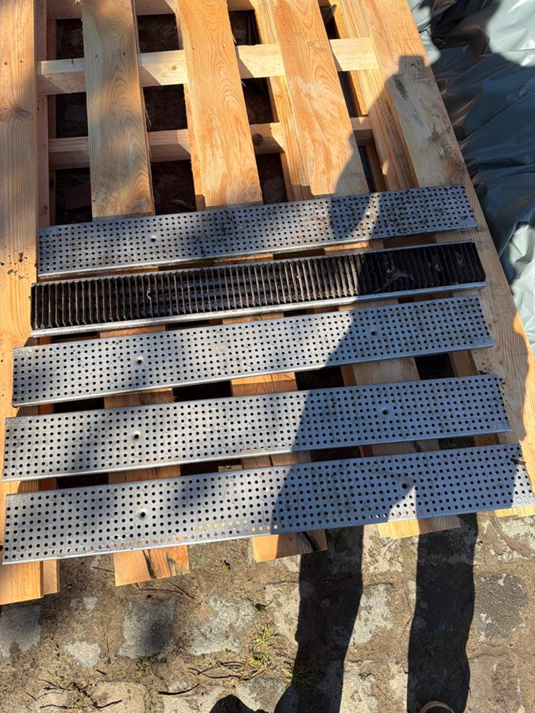Aco rooster voor goot RVS, Doe-het-zelf en Bouw, Buizen en Afvoer, Ophalen, Zo goed als nieuw, Inox