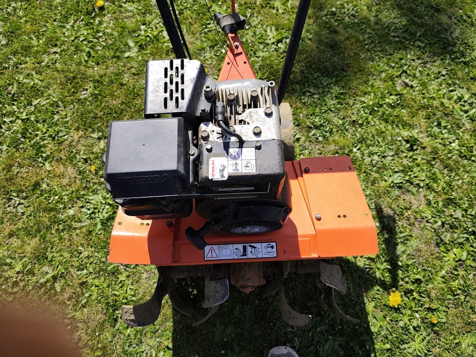 Motoculteur fraiseuse de jardin., Enlèvement