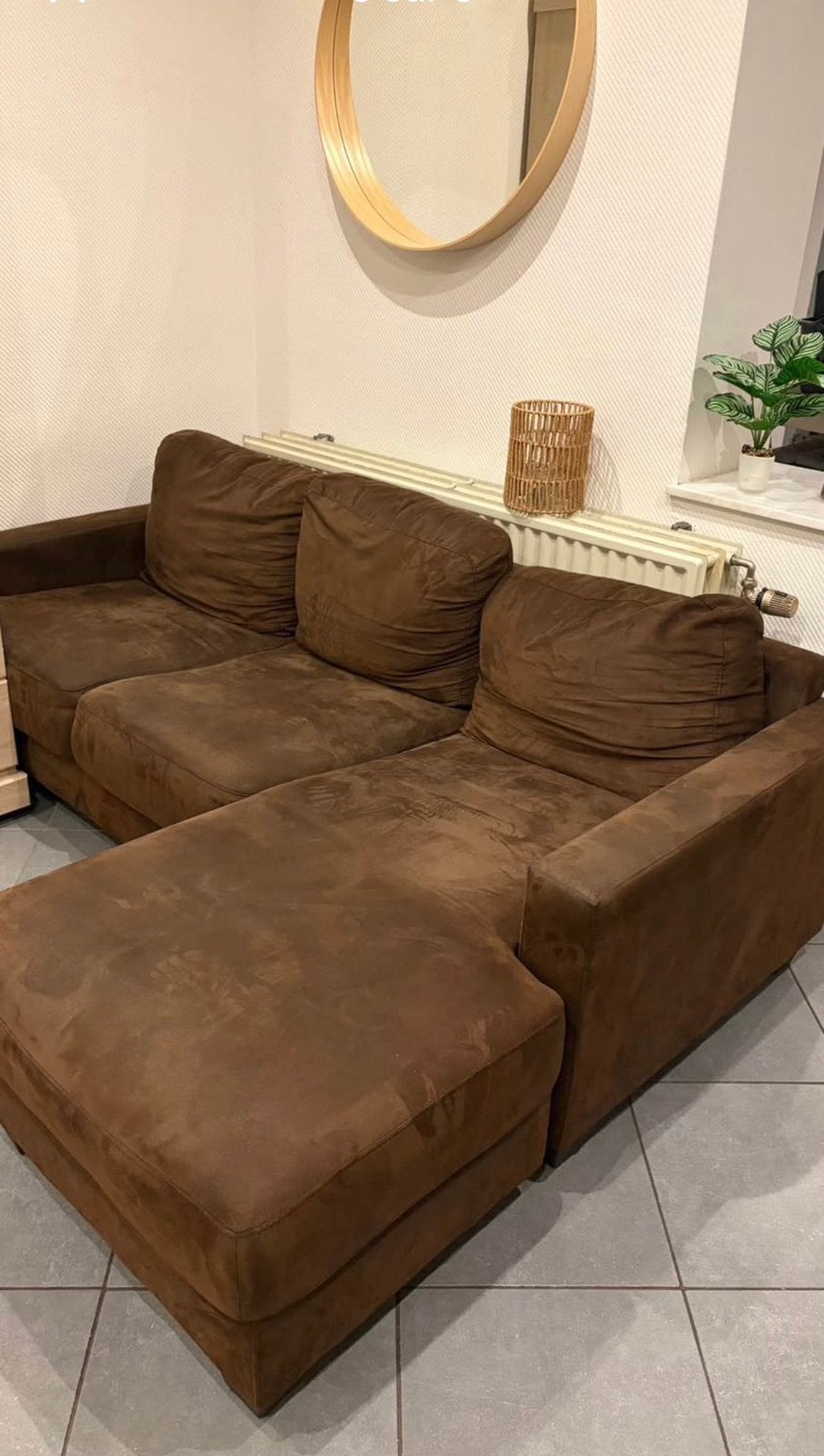 ️ Fauteuil/Canapé d’angle brun 2,10m x 1,50m, Trois personnes, 100 à 125 cm, 200 à 250 cm, Comme neuf