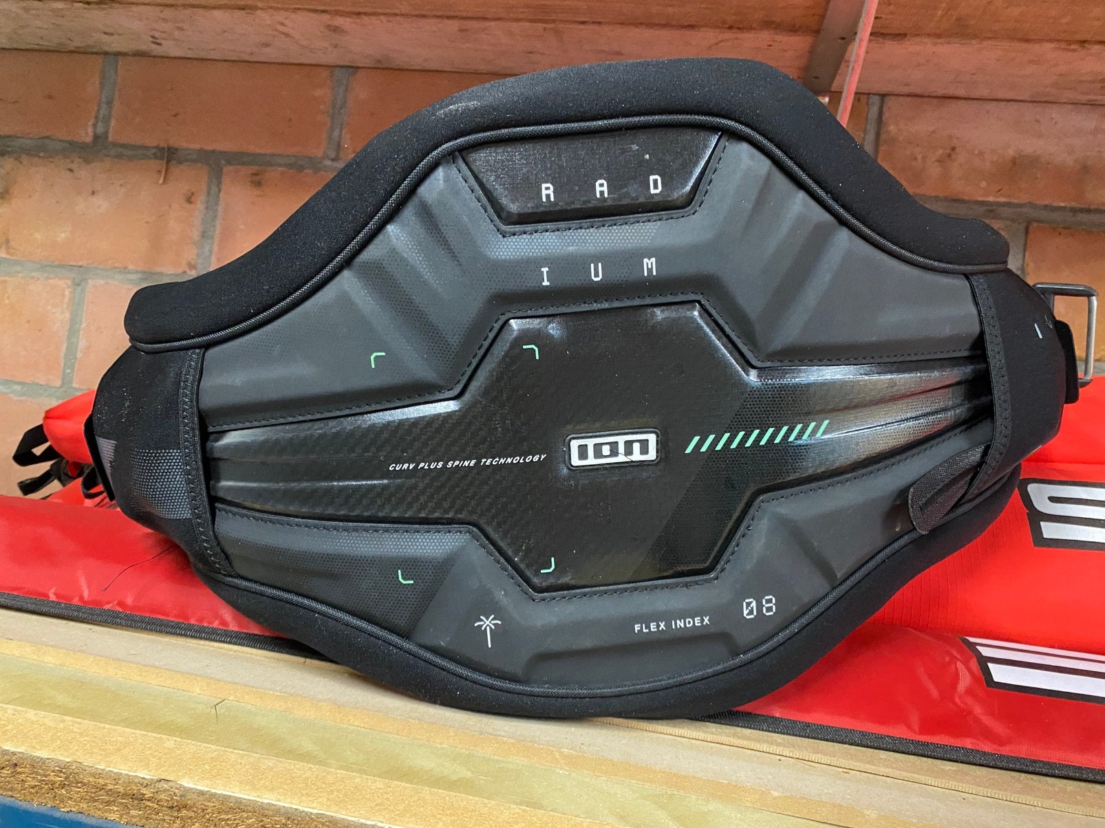 Ion Radium windsurf trapeze met spectre bar, Watersport en Boten, Ophalen of Verzenden, Zo goed als nieuw