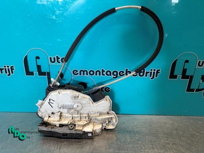 Serrure portière mécanique 2portes gauche d'un Seat Ibiza, -, 3 mois de garantie, Utilisé, -