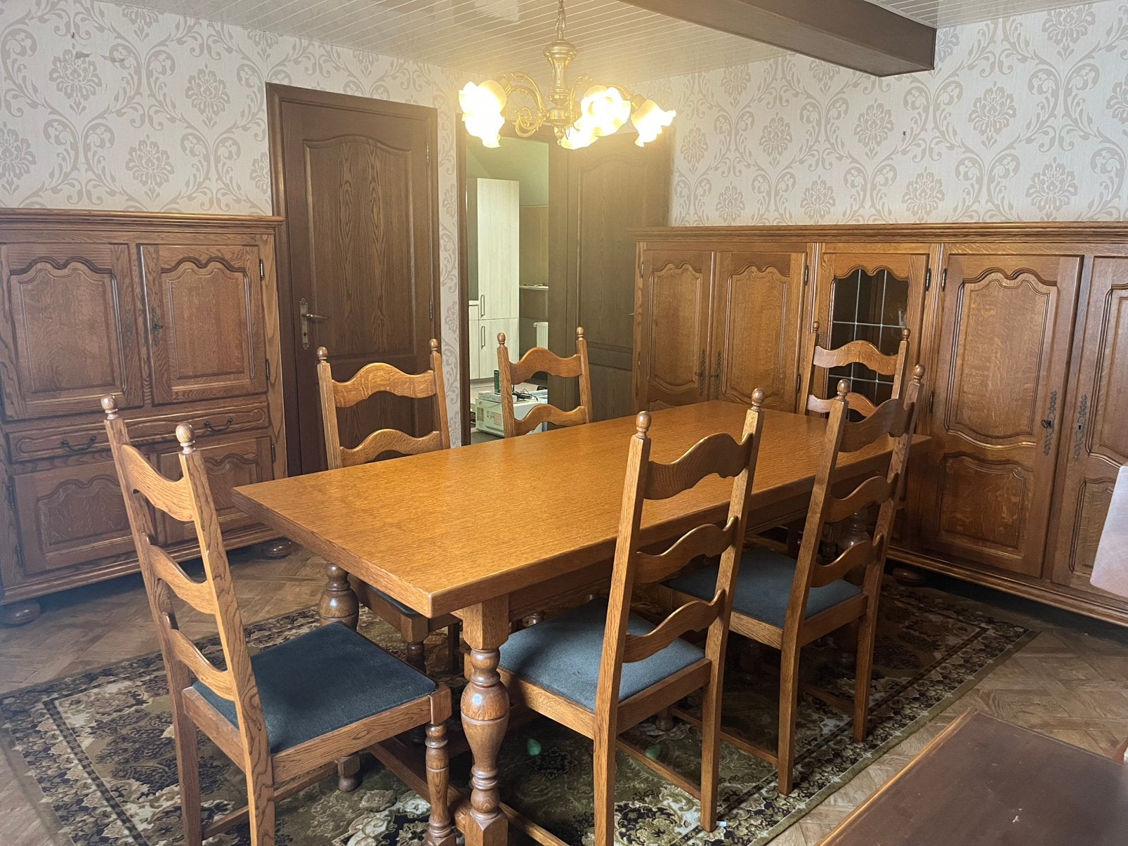 Klassieke houten eetkamer, Huis en Inrichting, Ophalen, Gebruikt, Klassiek