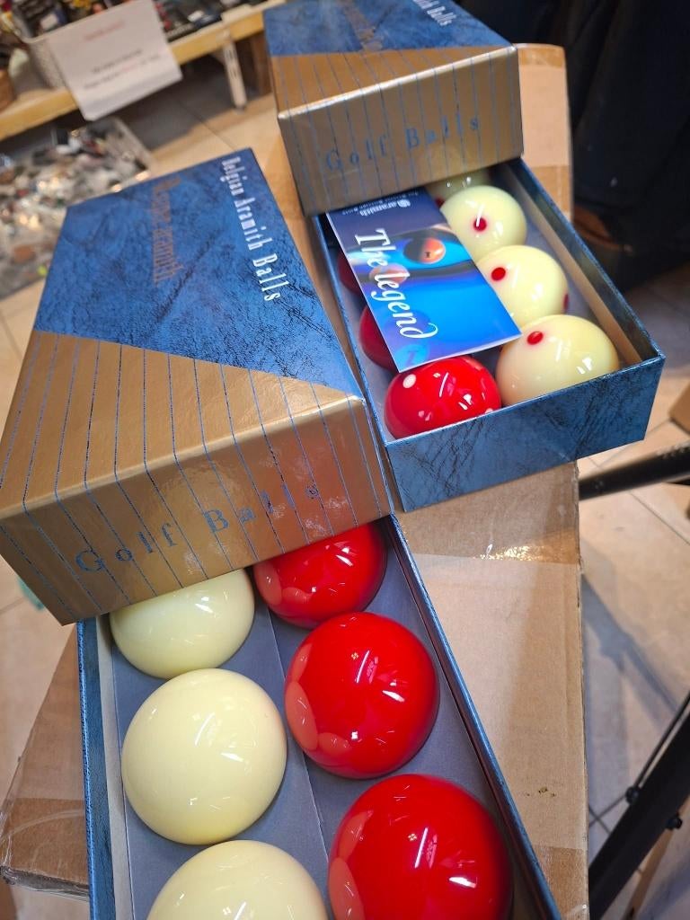 Aramith competitieballen aan de beste prijs., Sport en Fitness, Ophalen, Nieuw, Keu of Ballen