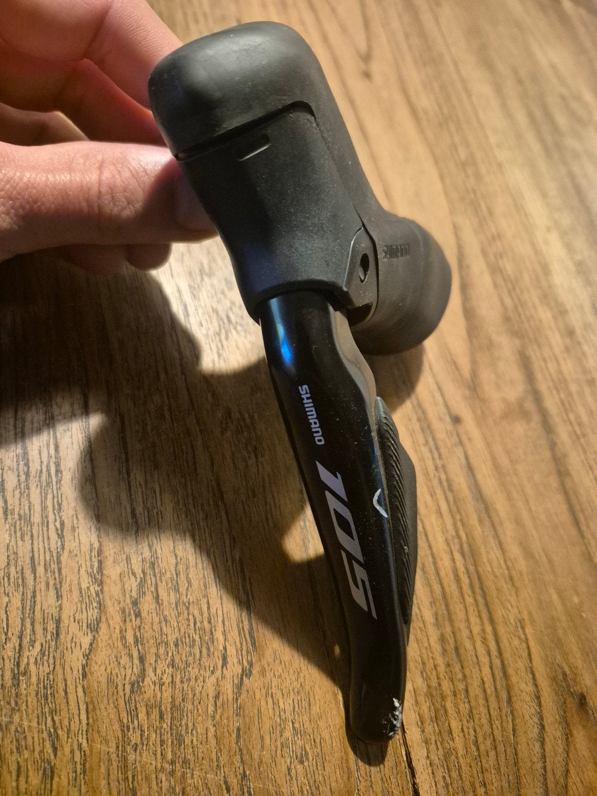 Versteller Links shimano 105 di2 st-r7170
 

Product Opties:, Fietsen en Brommers, Fietsonderdelen, Ophalen of Verzenden, Gebruikt