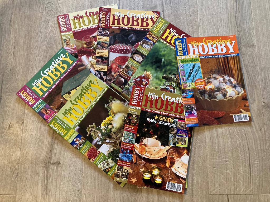 Maandblad Mijn Creatieve Hobby, Livres, Journaux & Revues, Enlèvement ou Envoi, Comme neuf, Sports et Loisirs