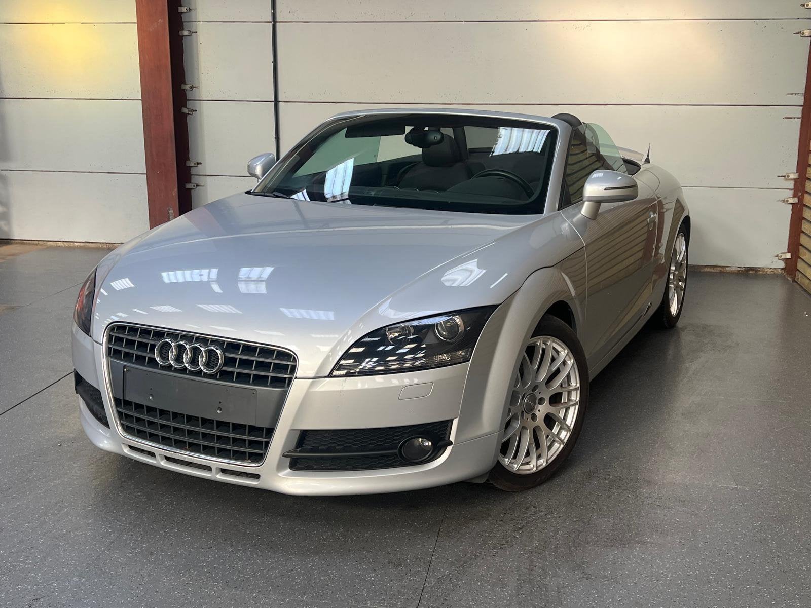 Audi TT cabrio, Autos, Audi, Entreprise, Achat, TT, ABS, Essence, Euro 5, Cabriolet, Tissu, Enlèvement
