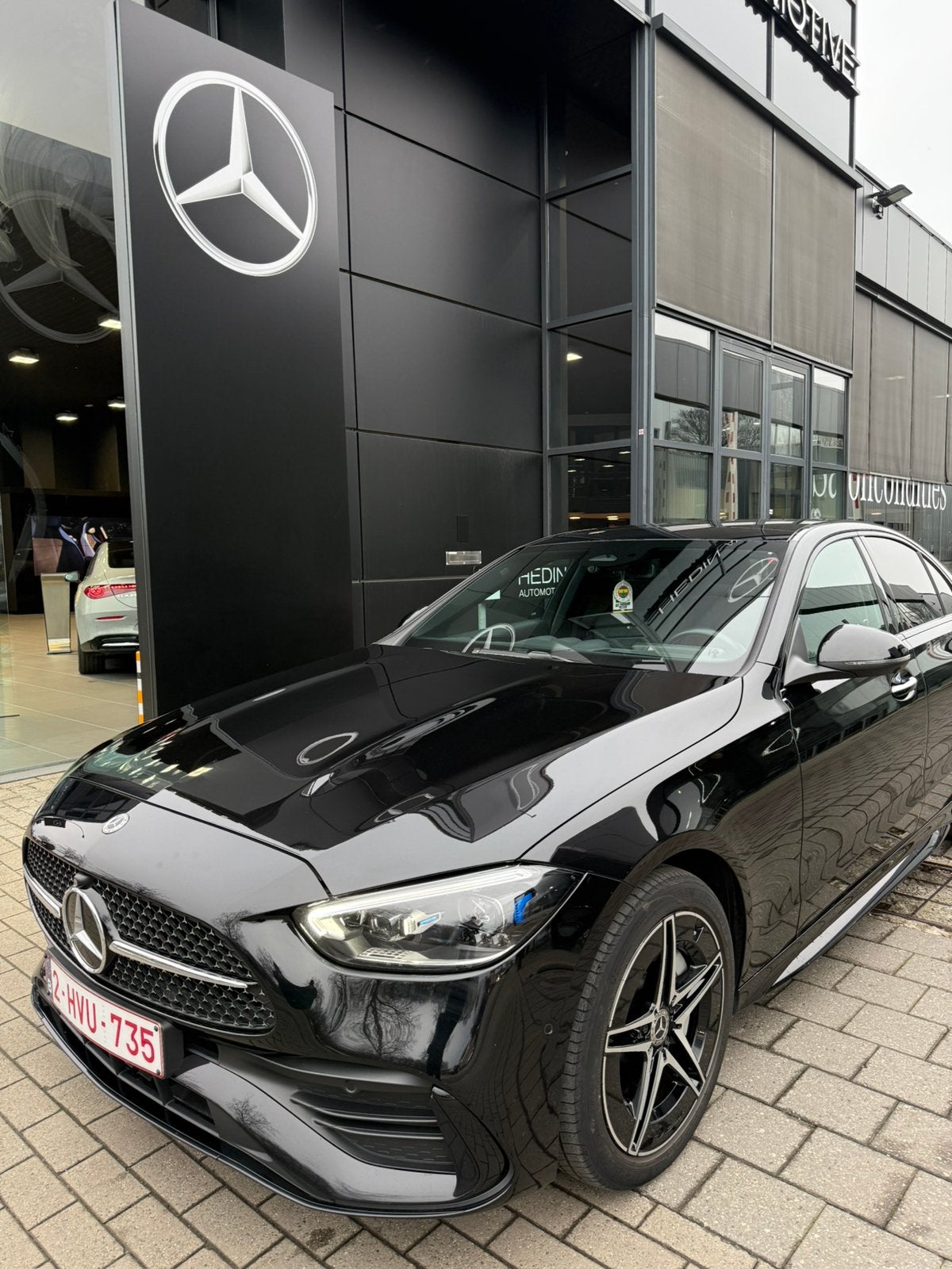 Mercedes-Benz C300e AMG Line, Autos, Cuir, Achat, Noir, 5 portes