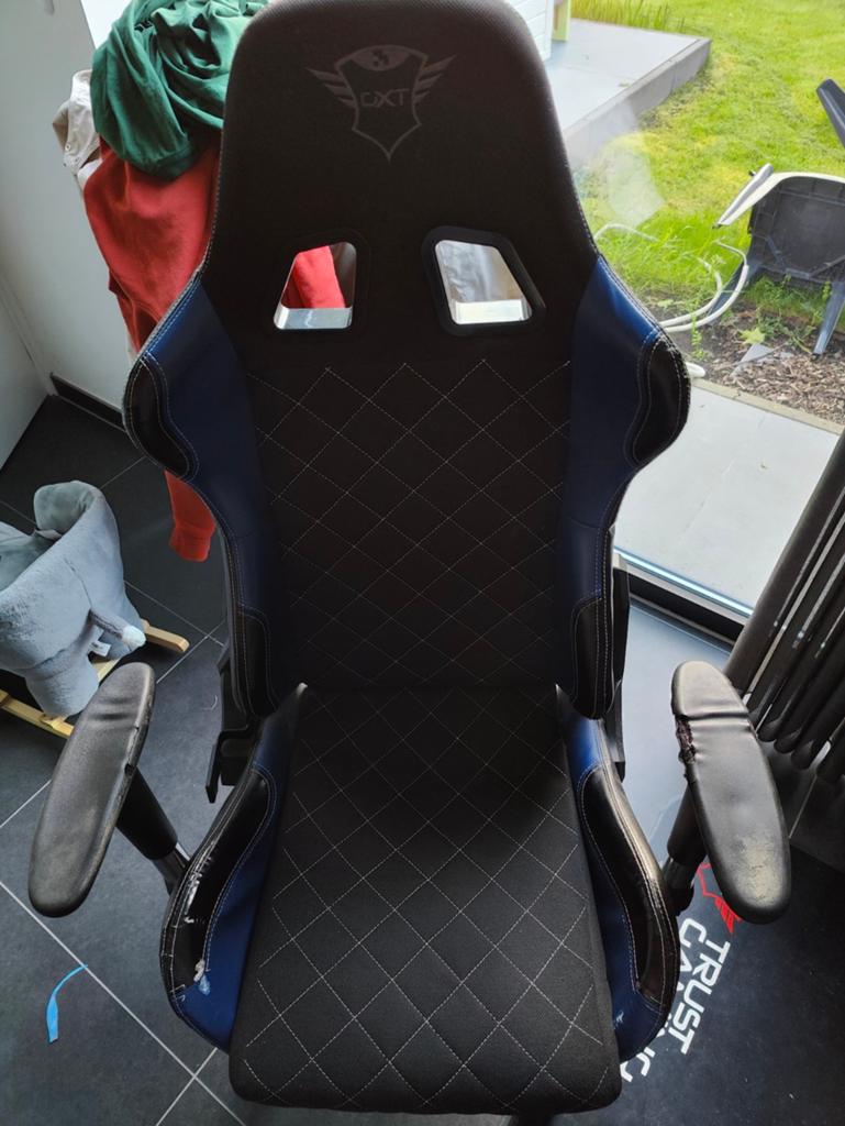 Fauteuil de jeu Trust GXT, Maison & Meubles, Chaises de bureau, Chaise de bureau de gaming, Enlèvement, Utilisé, Bleu