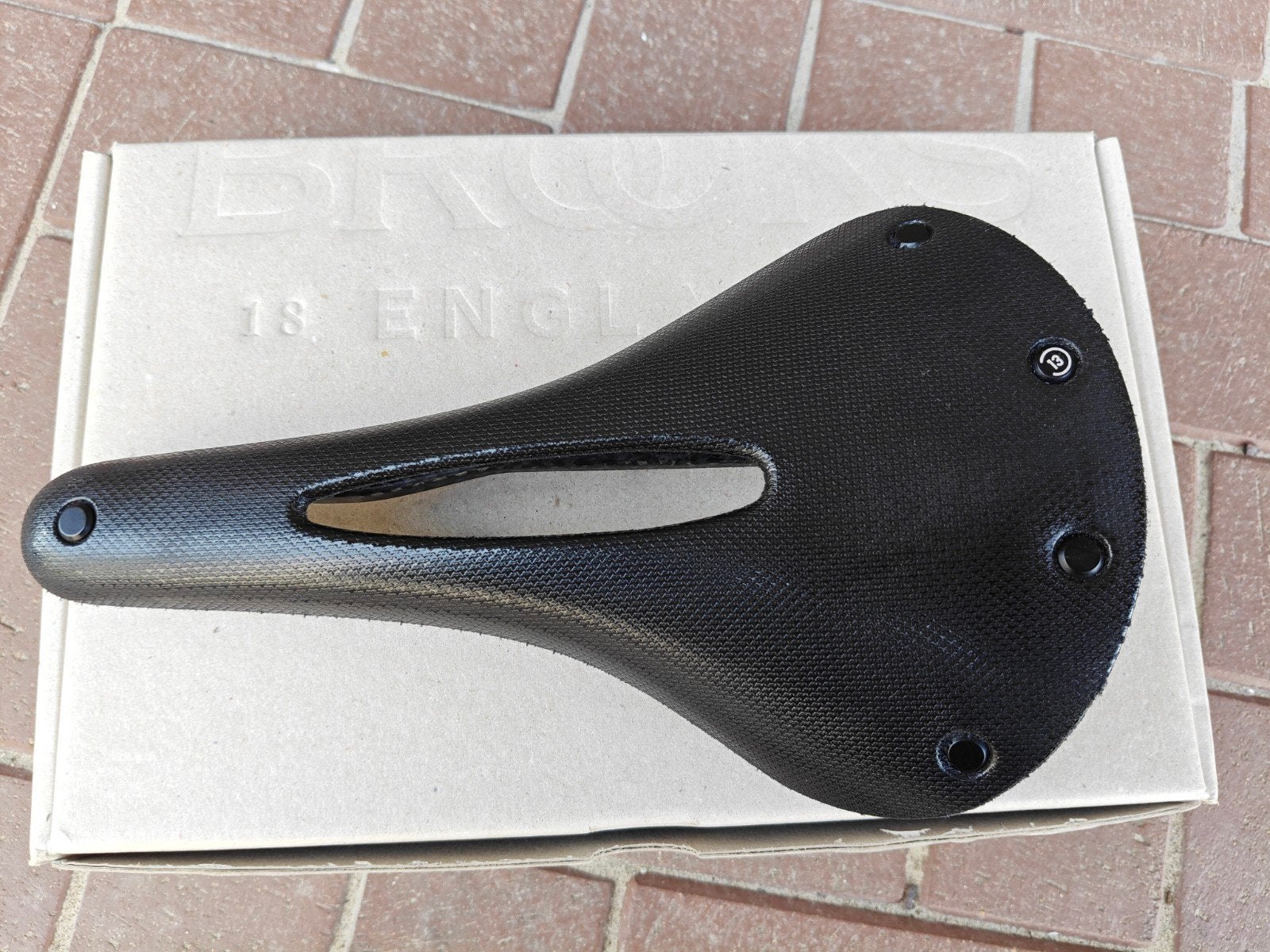 Brooks Cambium C13 carved fietszadel 158mm breed, Fietsen en Brommers, Ophalen of Verzenden