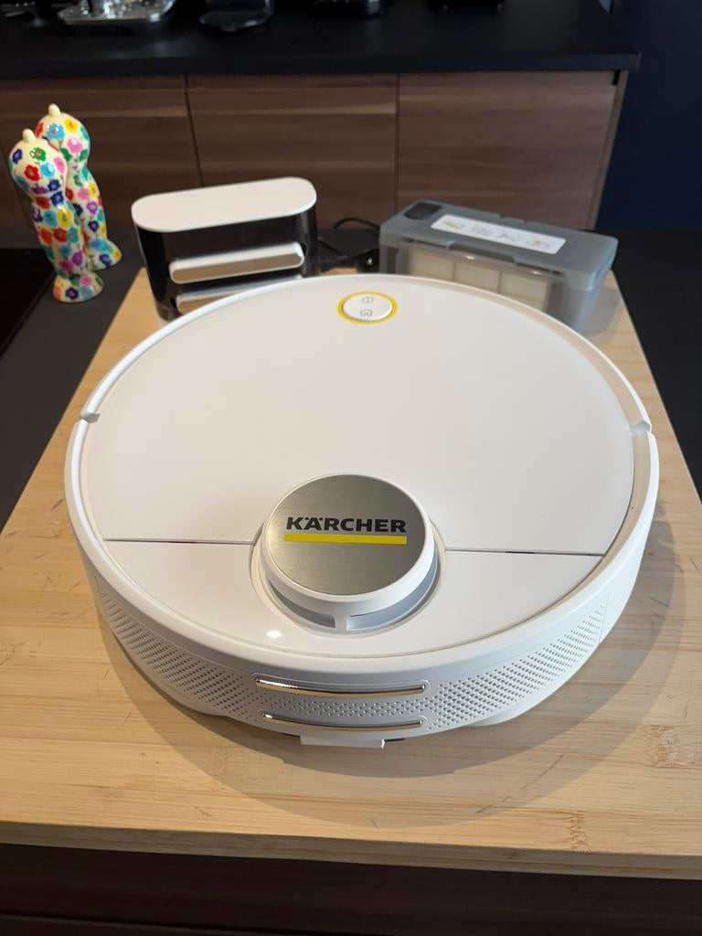 Robot aspirateur et laveur Kärcher Rcv3, Electroménager, Enlèvement ou Envoi, Comme neuf, Aspirateur