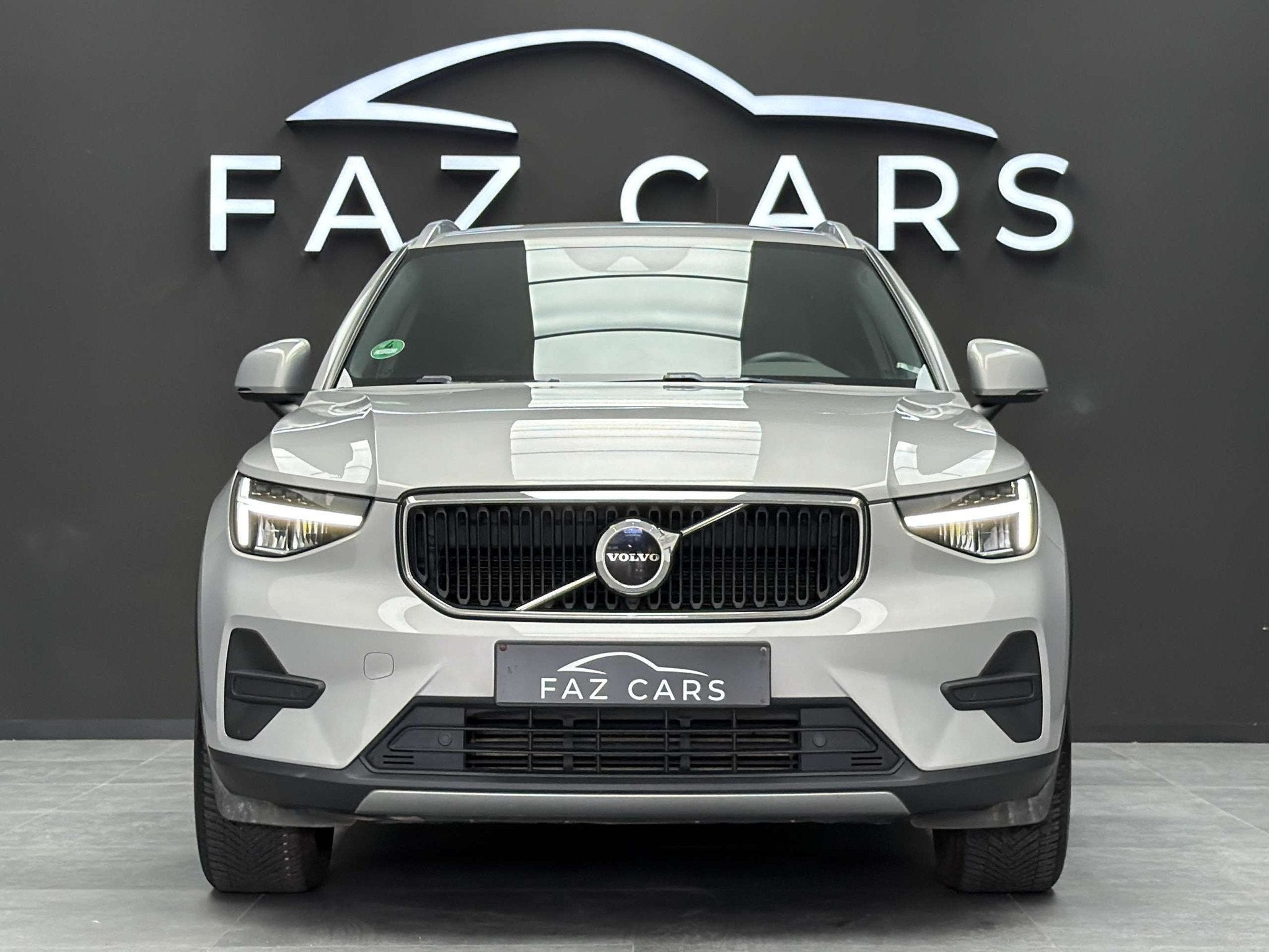 Volvo XC40 * Réservé * (automatique), Autos, Volvo, Argent ou Gris, Achat, Euro 6, Entreprise