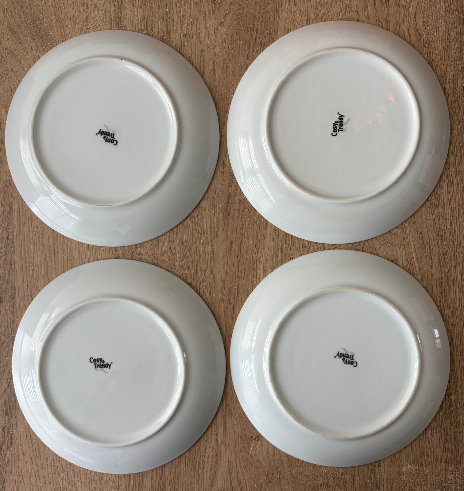 Lot de 4 assiettes à fromage + couteau à fromage, Maison & Meubles, Enlèvement, Comme neuf