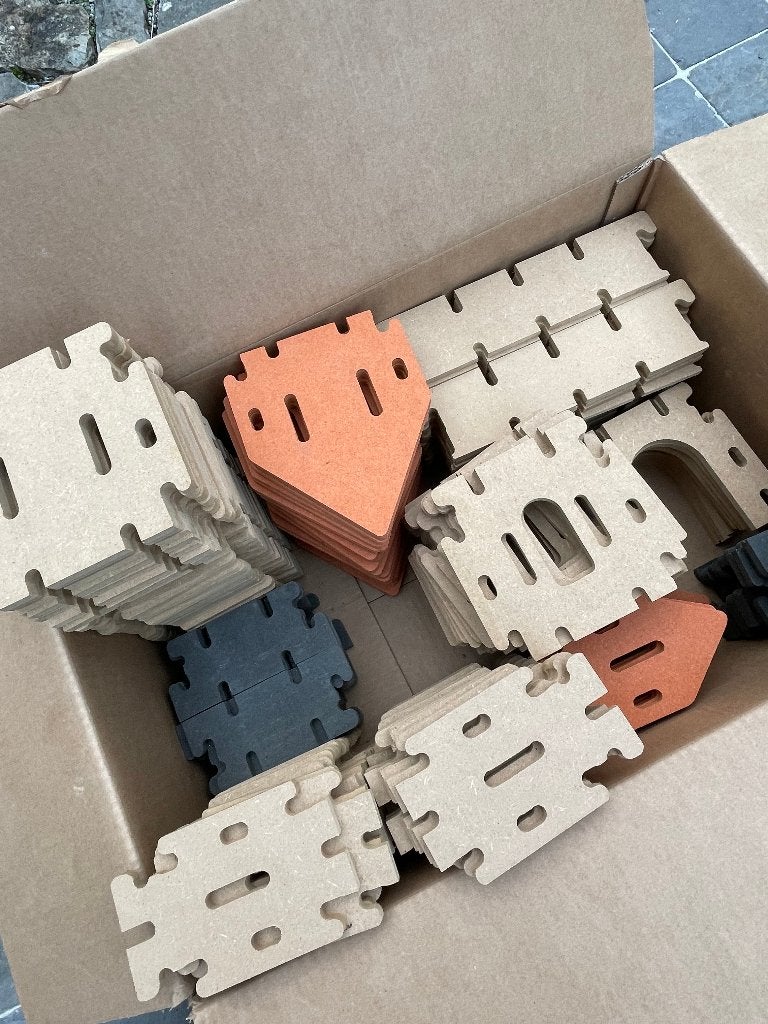 Ardennes Toys - jeu de construction -  kit 250 pcs, Enfants & Bébés, Enlèvement ou Envoi, Comme neuf, Autres types