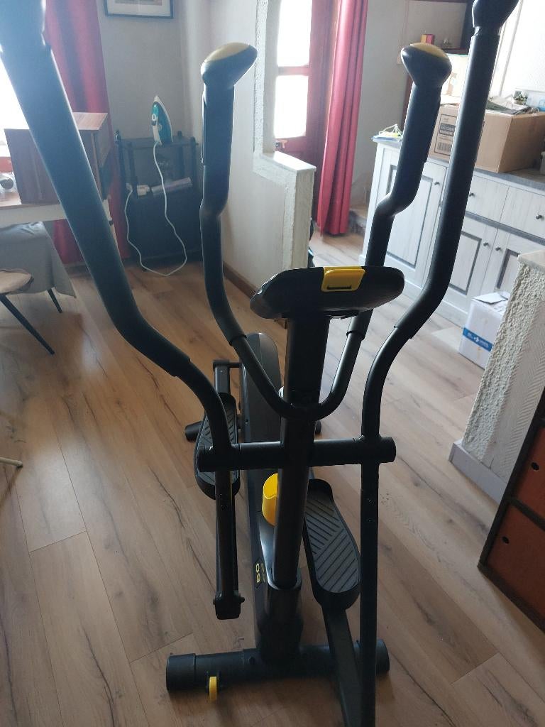 Vélo Elliptique, Sports & Fitness, Enlèvement, Utilisé