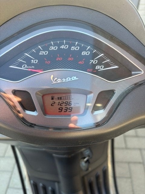 Vespa Sprint A klasse, Fietsen en Brommers, Ophalen, Gebruikt, Benzine, 50 cc