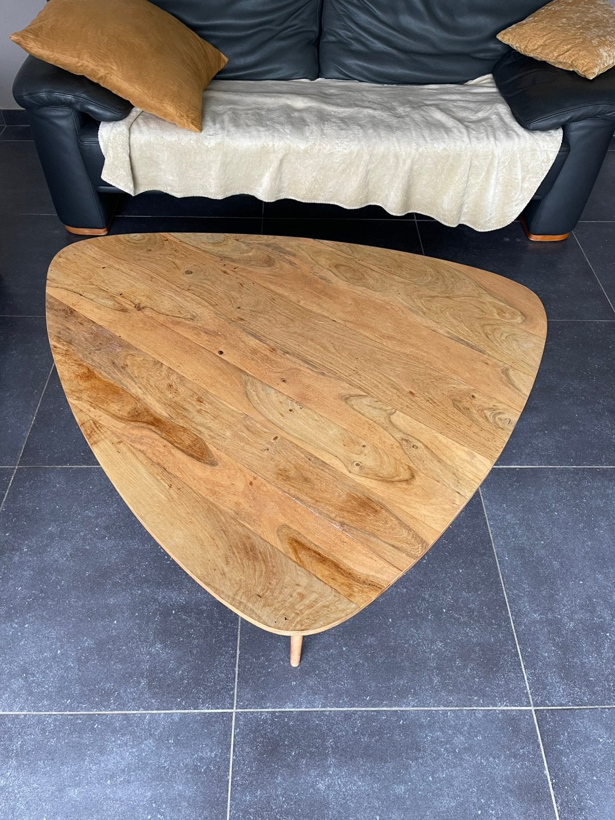 Salon tafel van maison du monde, Enlèvement