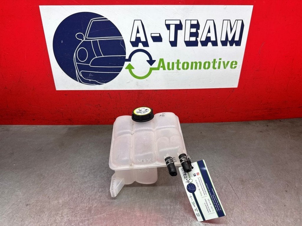 EXPANSIERESERVOIR Volvo S40 (MS) (|2002096|), Gebruikt, Info@volvocars.com, Volvo, Volvo Car Germany GmbH