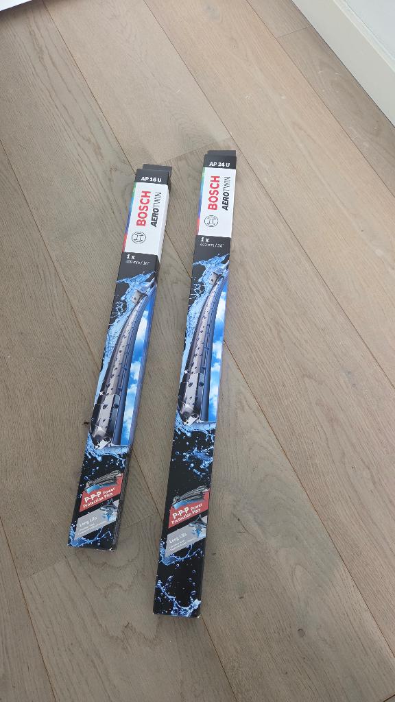 Bosch ruitenwissers set AP16U + AP24U, Verzenden