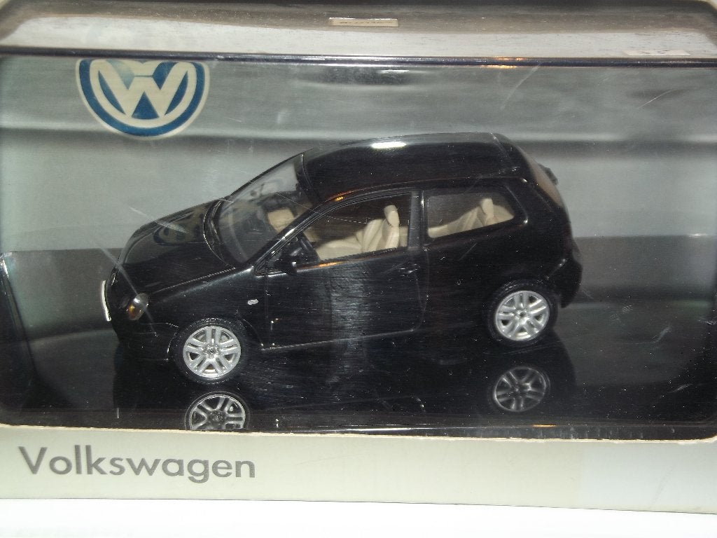 VW Volkswagen Polo - Echelle 1:43, Enlèvement ou Envoi, Comme neuf, Voiture