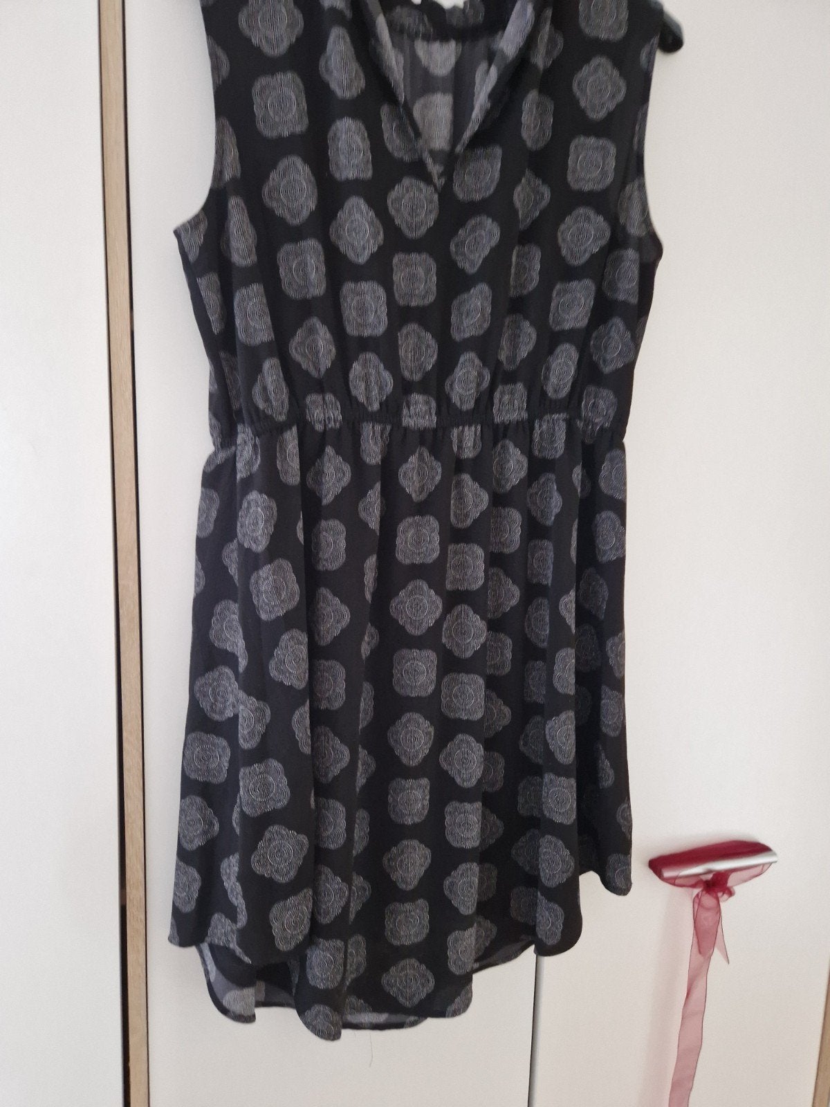 robe ou tunique état presque neuve, Kleding | Dames, Grote Maten, Ophalen of Verzenden, Zo goed als nieuw, Grijs, Jurk
