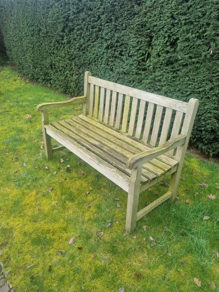 Houten teak bank, Ophalen