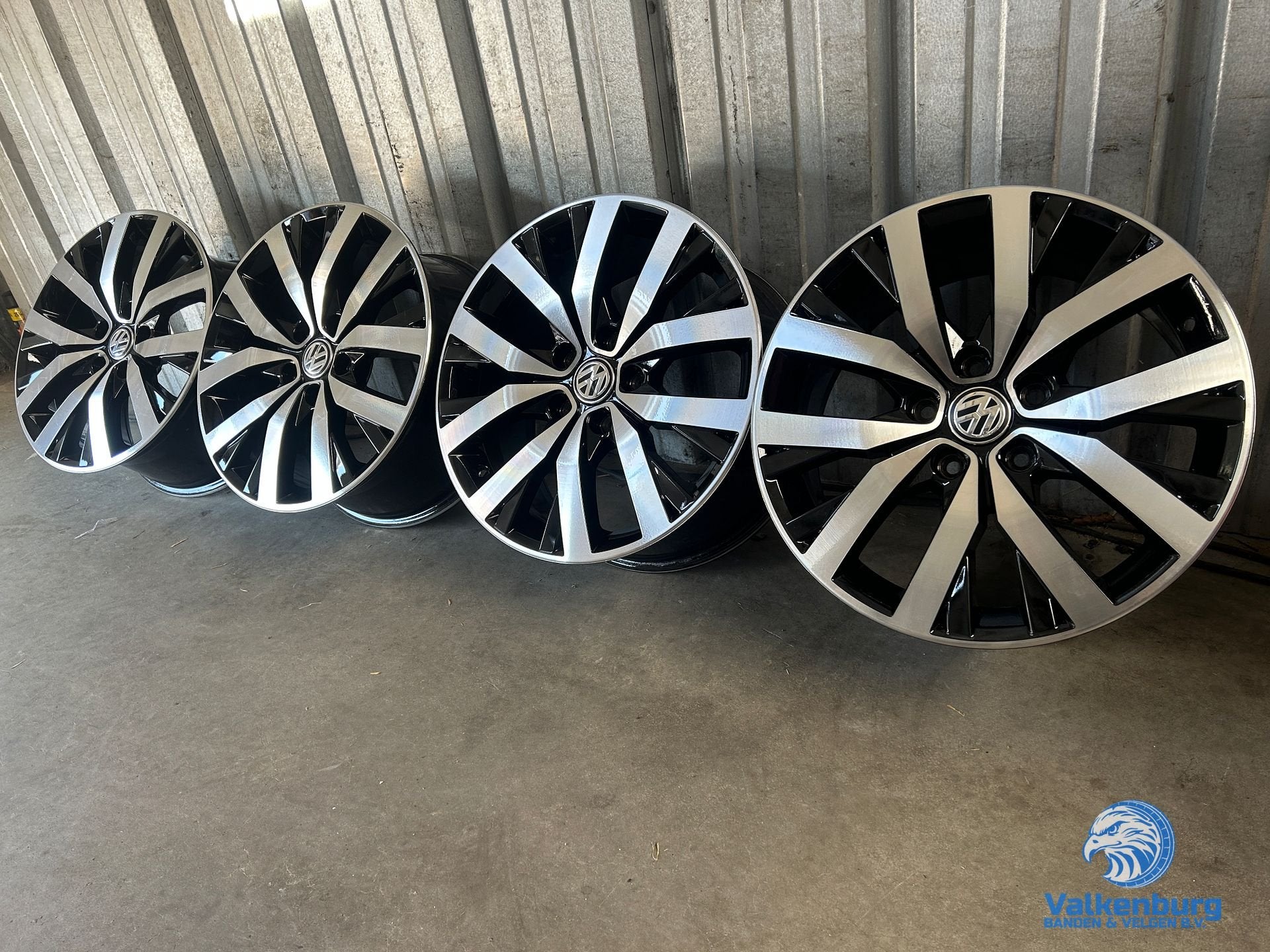 Originele VW Transporter T5 GP T6 T6.1 T7 Bulli Toluca 18 in, Auto-onderdelen, Banden en Velgen, Velg(en), -, -, Ophalen of Verzenden