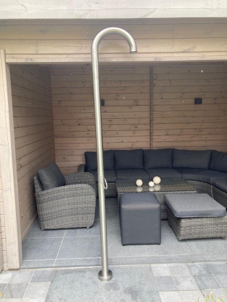Buitendouche, Ophalen, Zo goed als nieuw