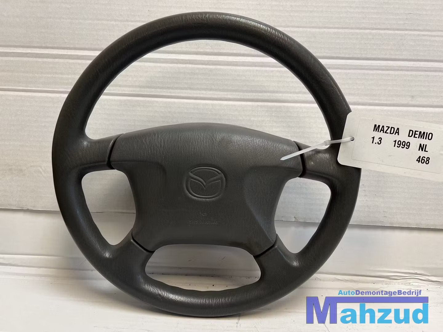 MAZDA DEMIO stuurwiel stuur met airbag 1996-2003, Shinchi, Fuchu-Cho 3-1
730-8670  Hiroshima, Mazda Motor Corporation, Info@mazda.co.jp
