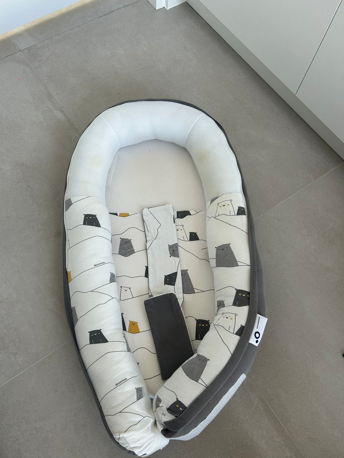 Babynest doomoo cocoon, Enfants & Bébés, Enlèvement, Comme neuf