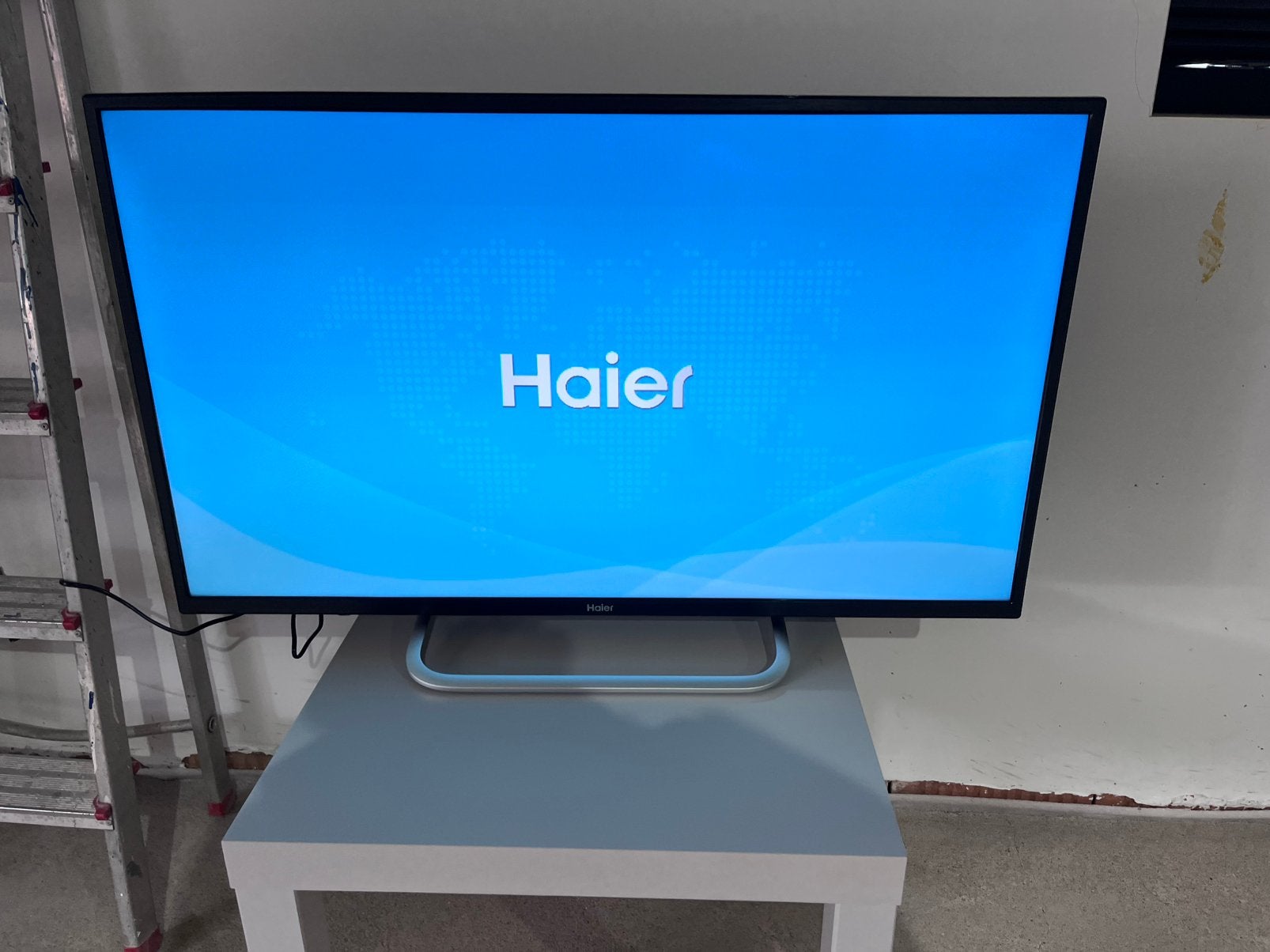 Tv Haier, Audio, Tv en Foto, Televisies, Ophalen, Zo goed als nieuw, Smart TV