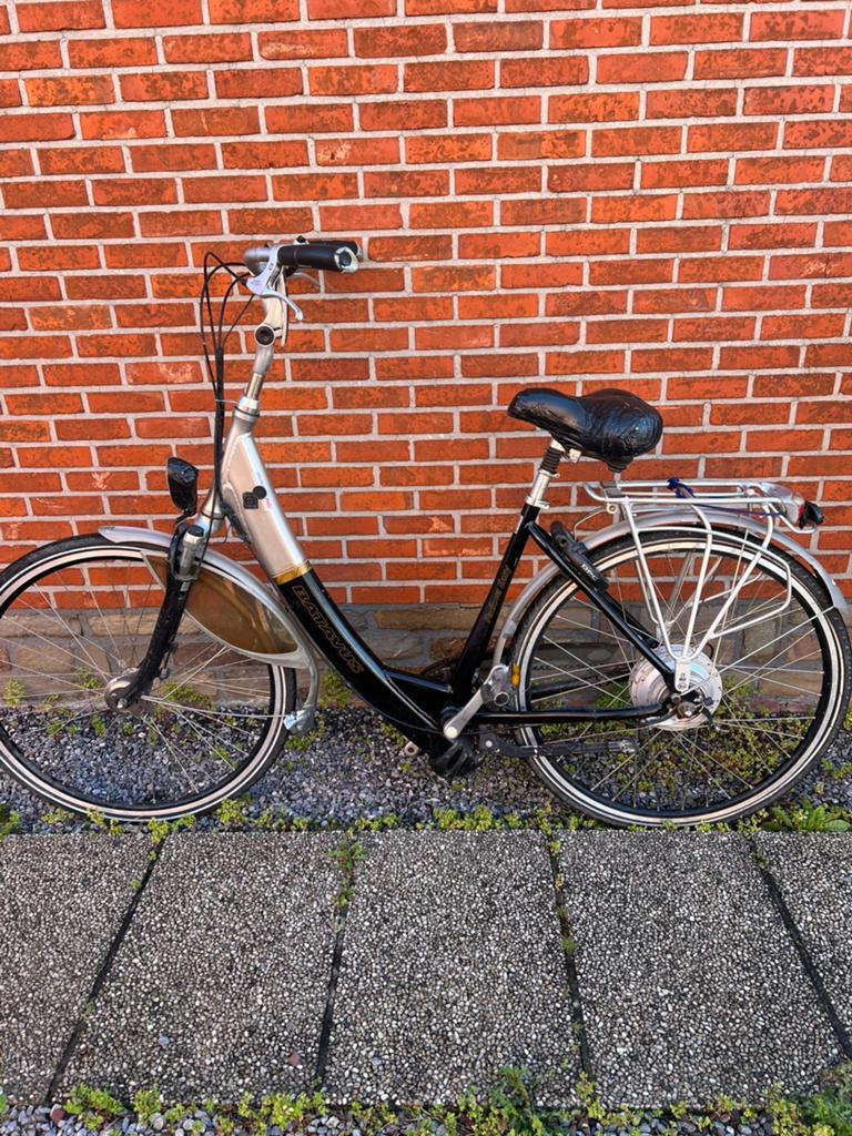 Elektrische fiets batavus, Fietsen en Brommers, Elektrische fietsen, Ophalen, Zo goed als nieuw, Batavus