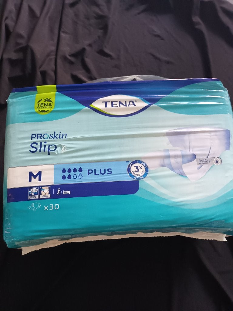 ​Tena pampers proskin plus maat medium, Enlèvement, Neuf