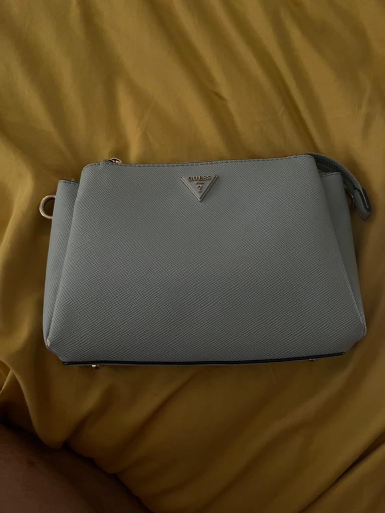 Blauwe crossbody tas Guess, Handtassen en Accessoires, Tassen | Damestassen, Gebruikt, Handtas, Blauw, Ophalen