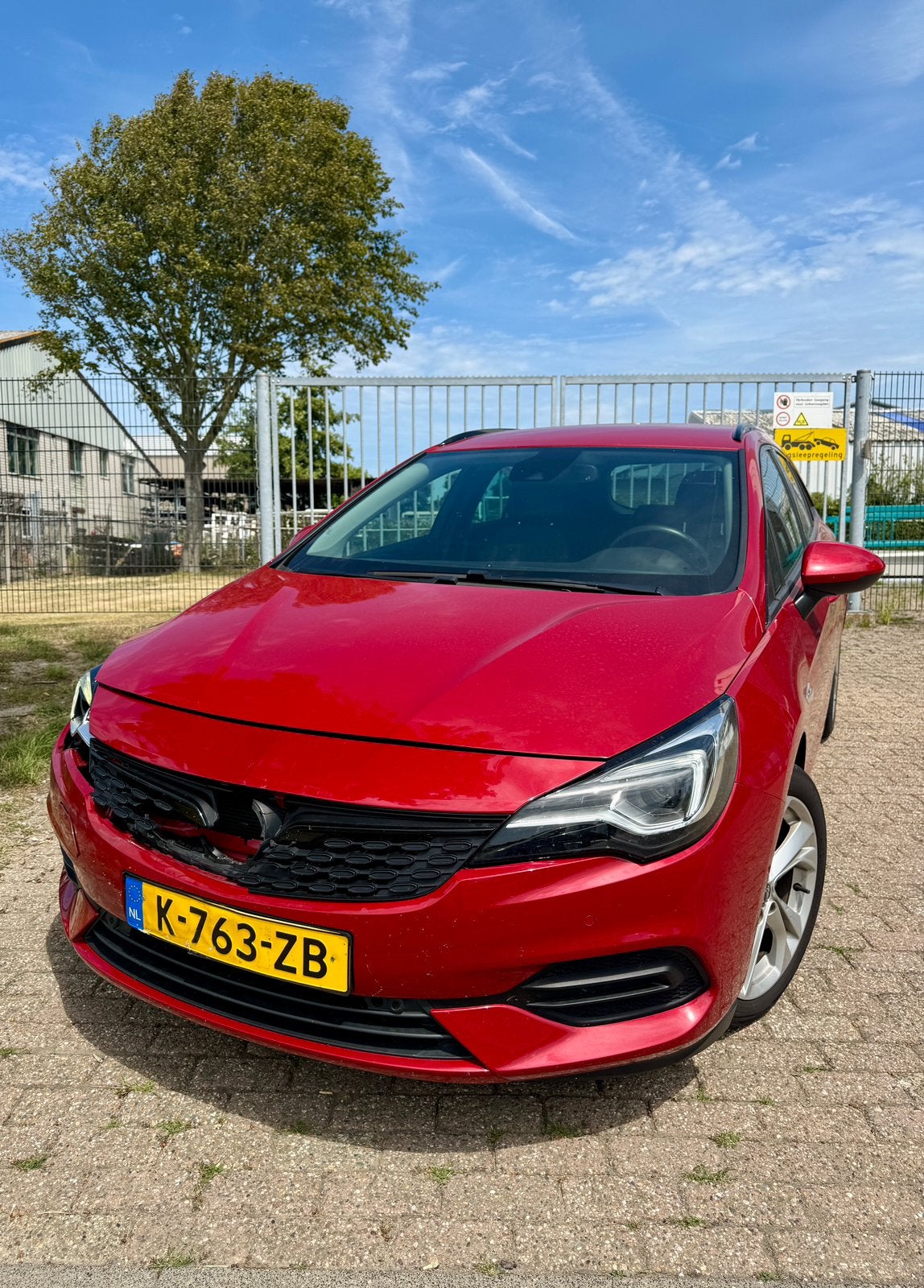 Opel Astra sports 1.2, Autos, Achat, Boîte manuelle, Particulier, Entretenue par le concessionnaire