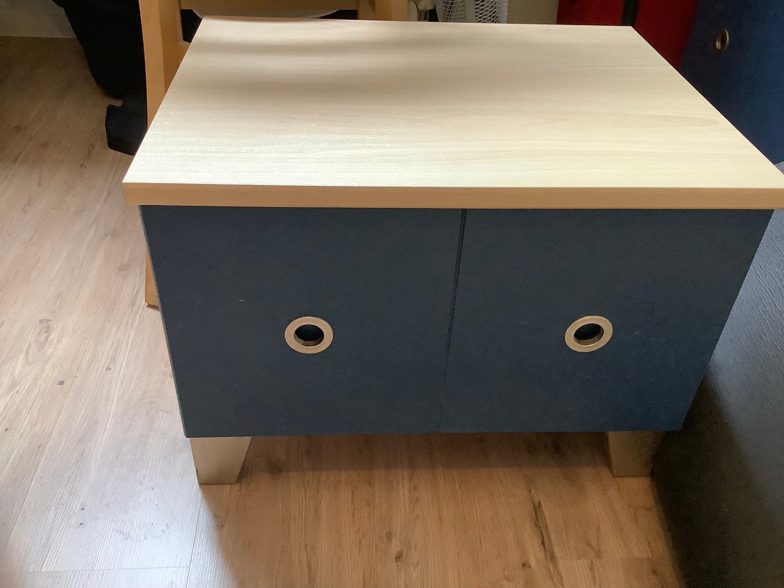 Nachtkastje, Ophalen, Gebruikt, 45 tot 65 cm, Minder dan 55 cm