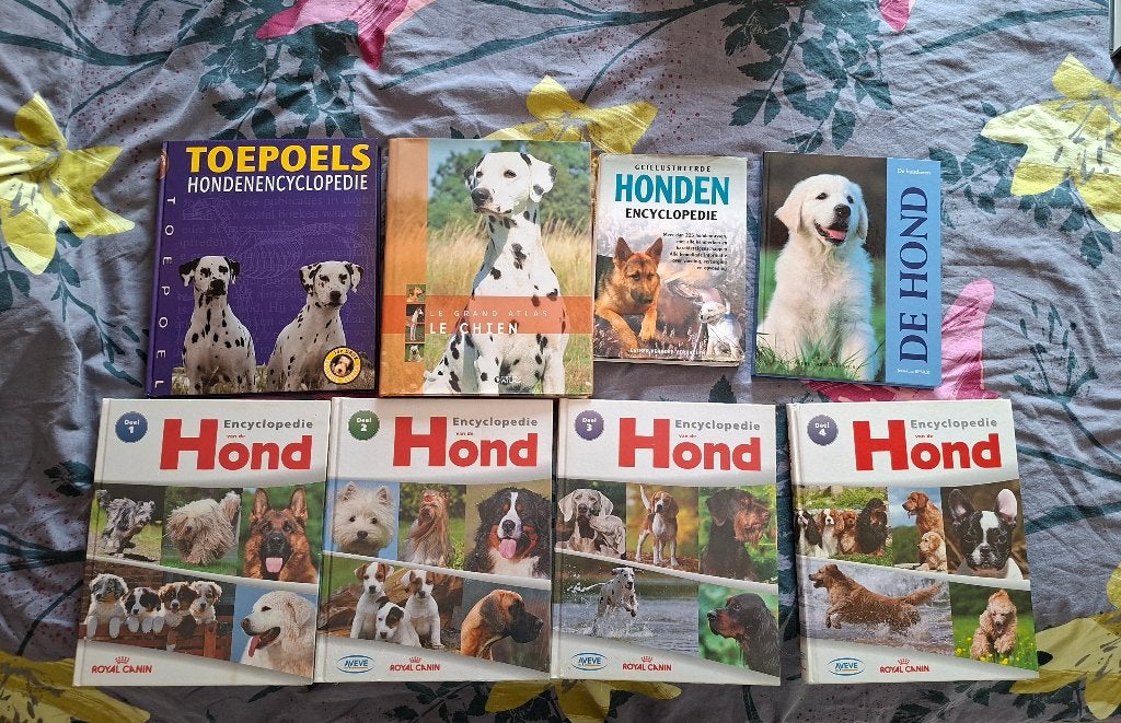 Encyclopédies canines, Enlèvement, Chiens