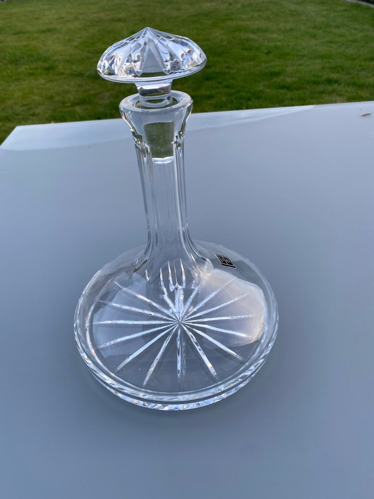 Kristalen decanteer kataf, Ophalen